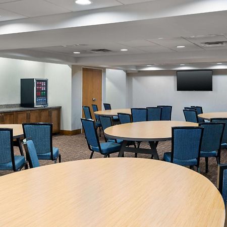 Hampton Inn And Suites Clayton/St. Louis-Galleria Area Zewnętrze zdjęcie