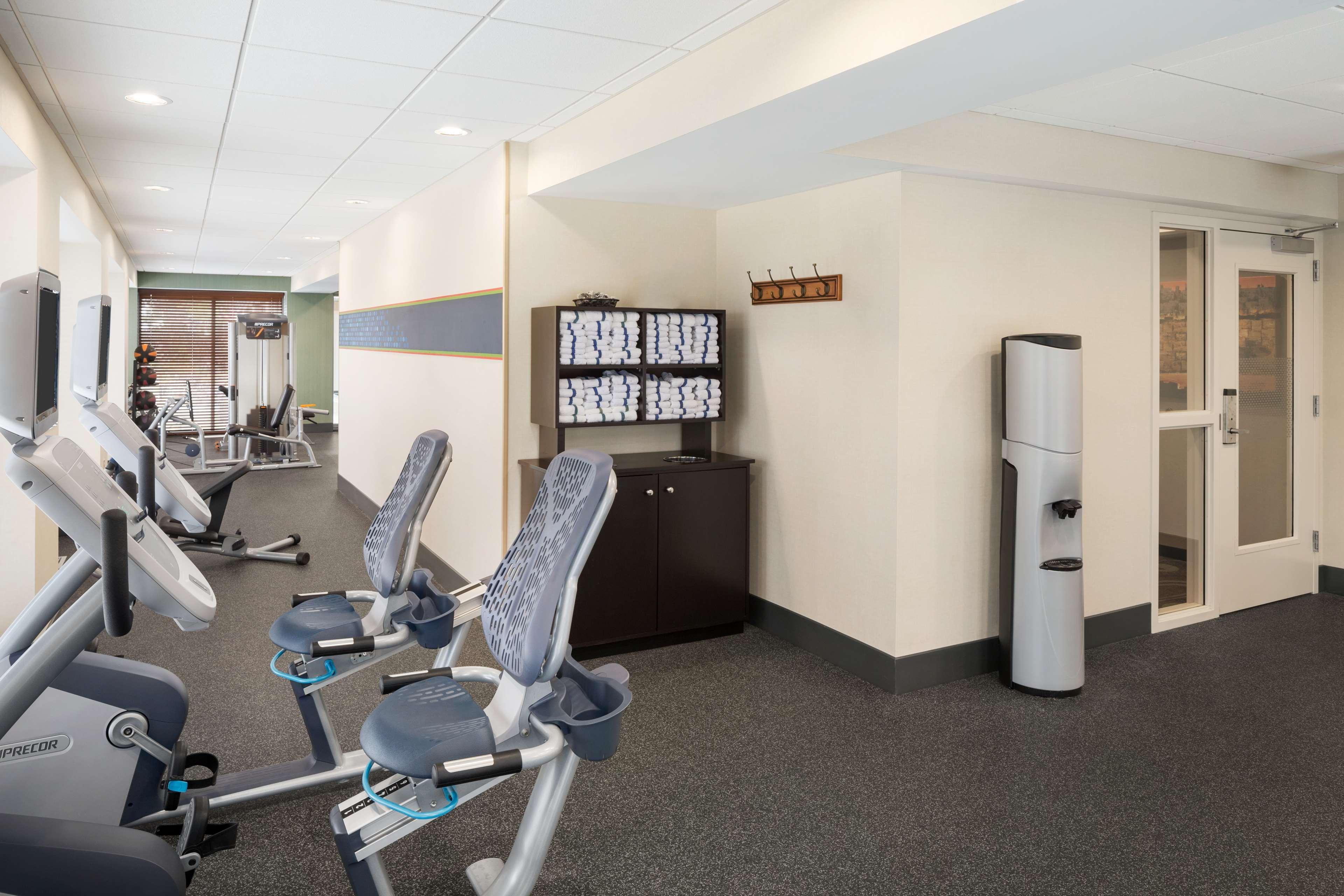 Hampton Inn And Suites Clayton/St. Louis-Galleria Area Zewnętrze zdjęcie