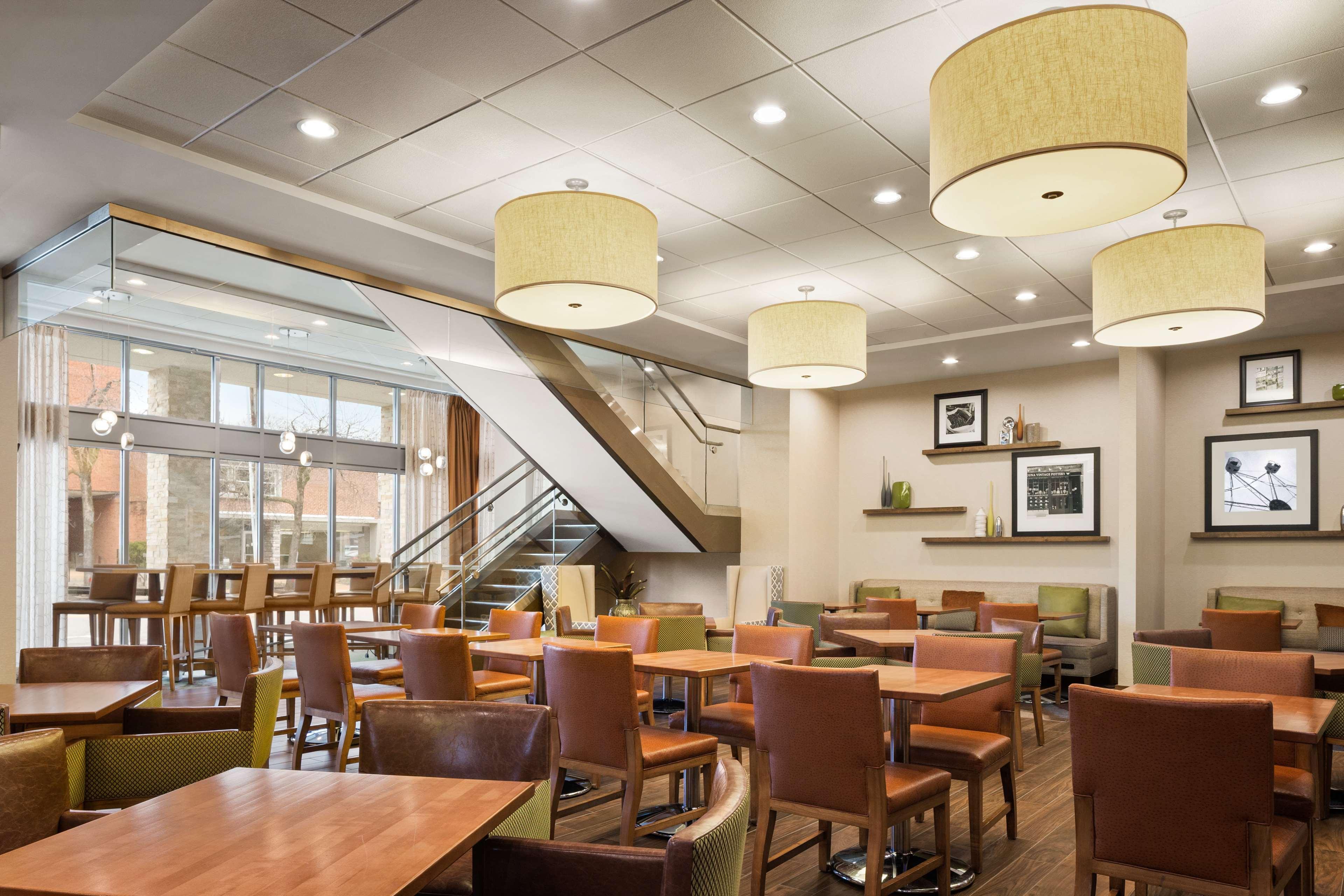 Hampton Inn And Suites Clayton/St. Louis-Galleria Area Zewnętrze zdjęcie