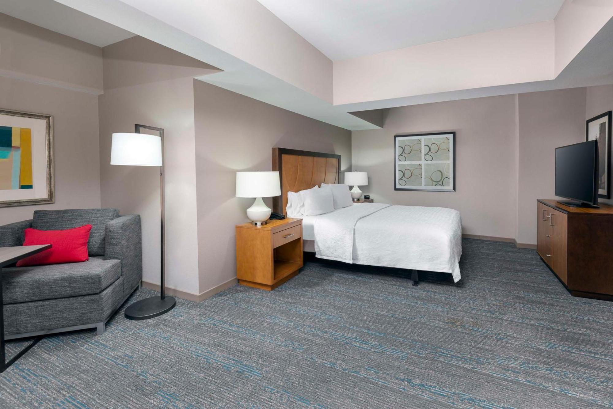 Hampton Inn And Suites Clayton/St. Louis-Galleria Area Zewnętrze zdjęcie