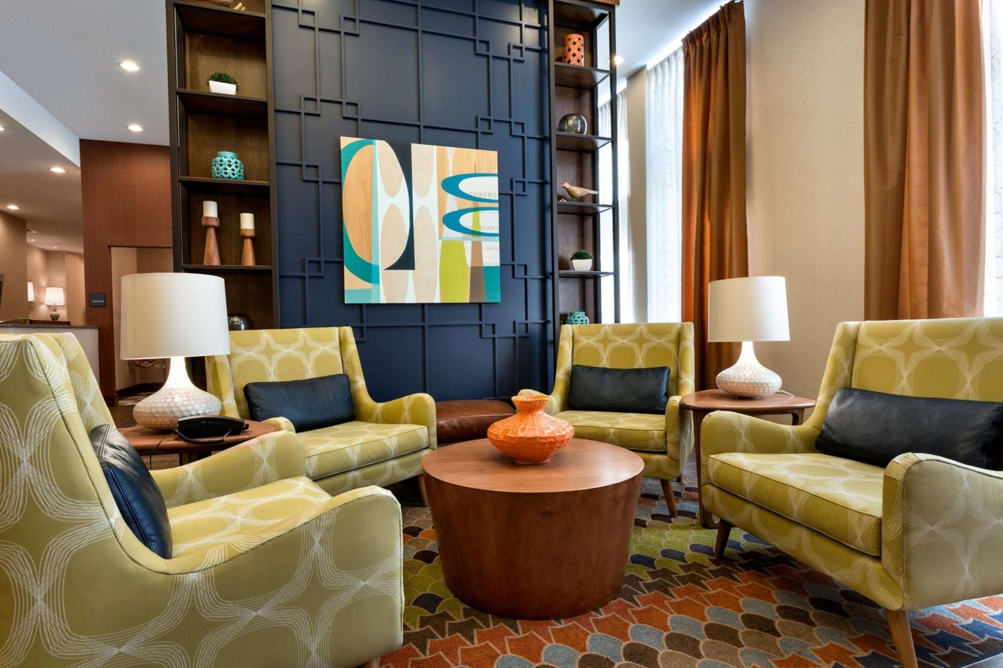 Hampton Inn And Suites Clayton/St. Louis-Galleria Area Zewnętrze zdjęcie