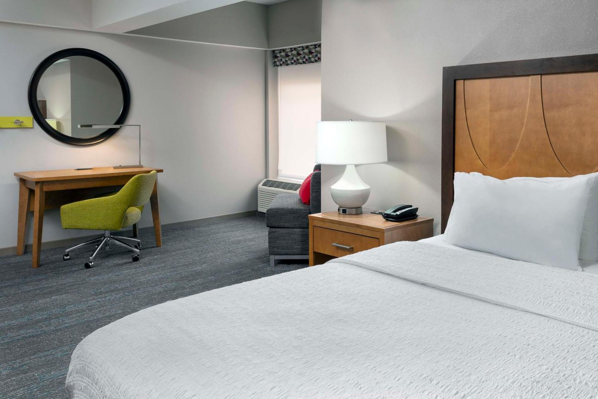 Hampton Inn And Suites Clayton/St. Louis-Galleria Area Zewnętrze zdjęcie