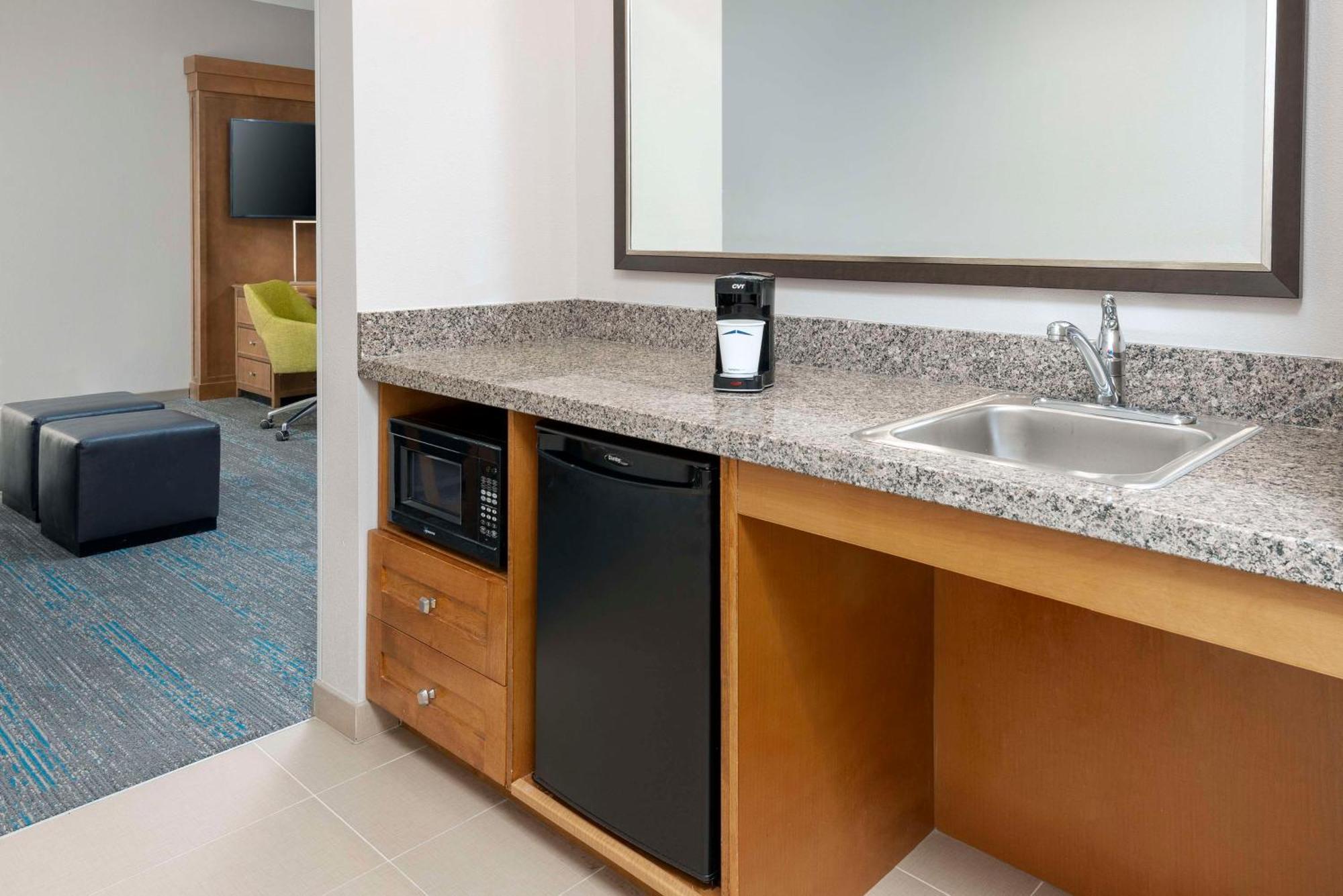 Hampton Inn And Suites Clayton/St. Louis-Galleria Area Zewnętrze zdjęcie